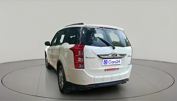 2017 Mahindra XUV500 W9, Diesel, Manual, 60,479 km, exterior