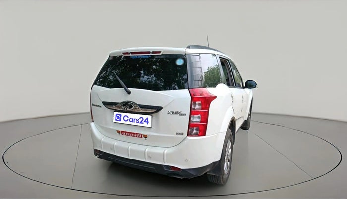 2017 Mahindra XUV500 W9, Diesel, Manual, 60,479 km, exterior