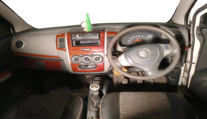 2010 Maruti Wagon R 1.0 LXI, CNG, Manual, 98,000 km, interior