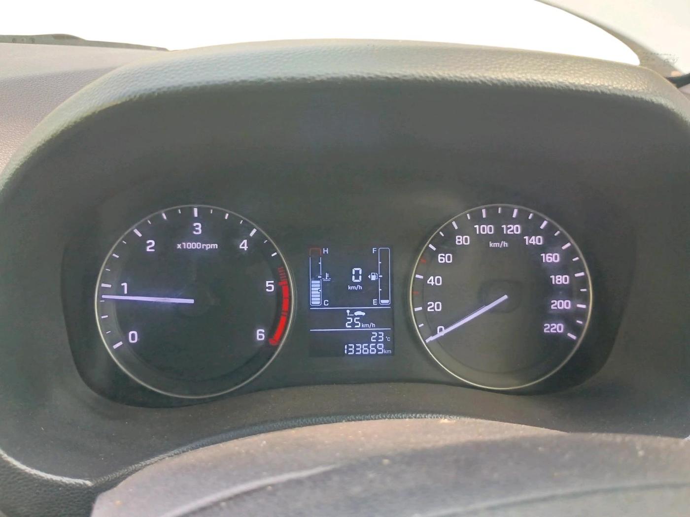 2017 Hyundai Creta E PLUS 1.4 DIESEL, Diesel, Manual, 1,33,669 km, interior