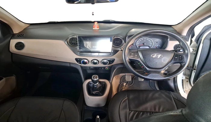 2015 Hyundai Grand i10 SPORTZ 1.2 KAPPA VTVT, CNG, Manual, 1,59,579 km, interior