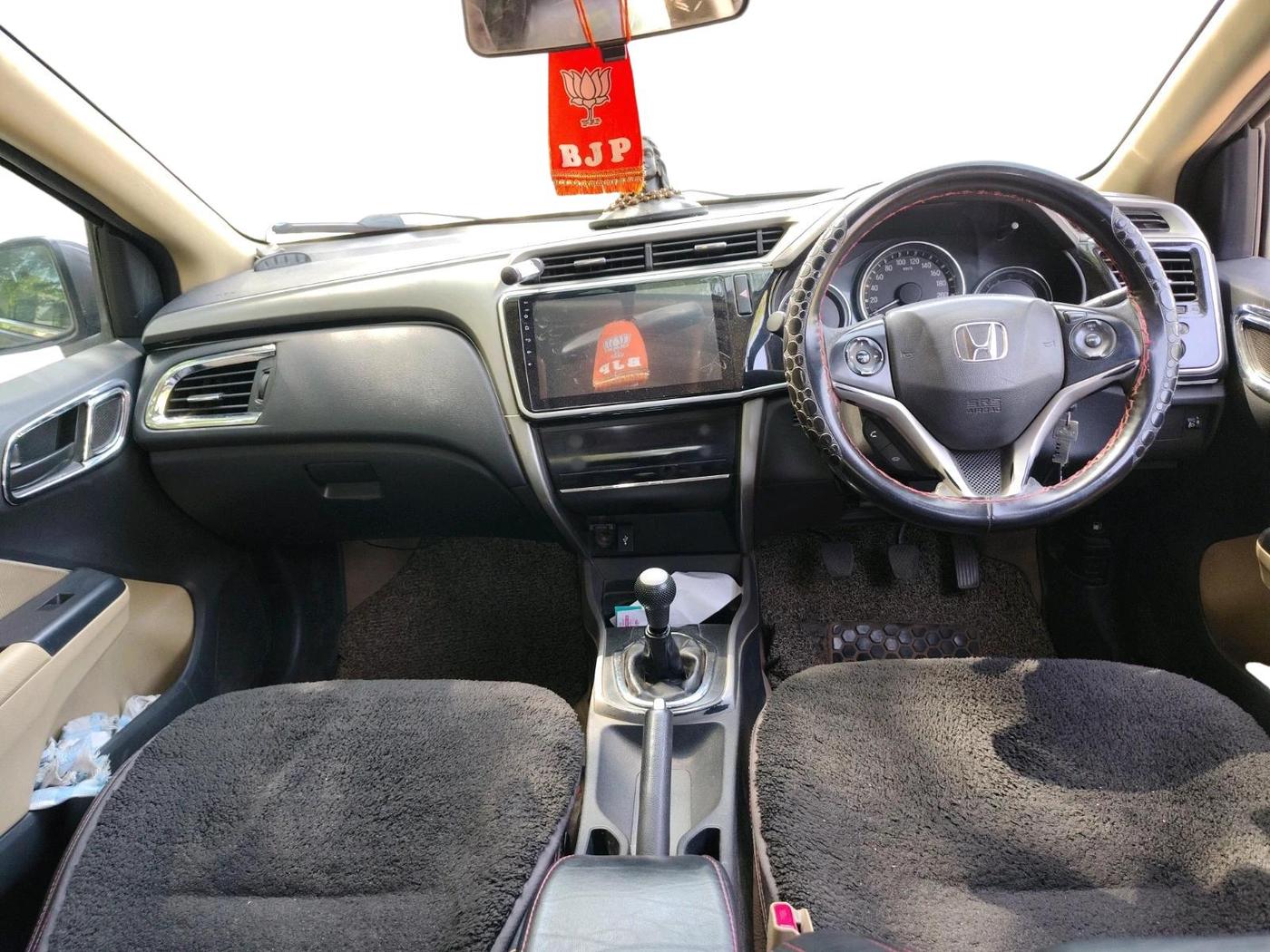 2016 Honda City 1.5L I-DTEC SV, Diesel, Manual, 1,21,193 km, interior