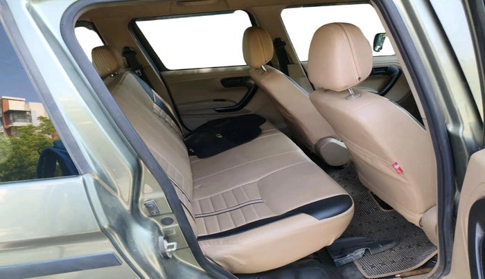 2024 Mahindra BOLERO NEO N 8, Diesel, Manual, 63,801 km, interior