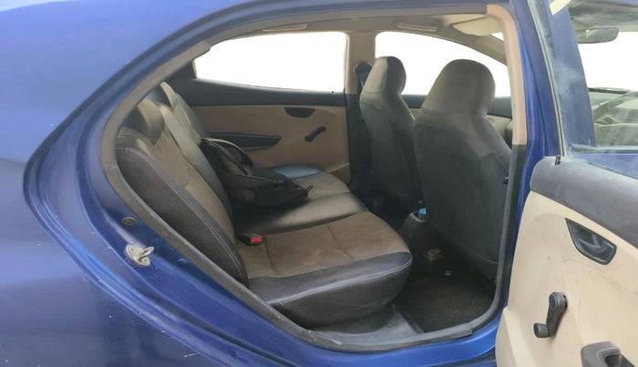 2013 Hyundai Eon MAGNA +, Petrol, Manual, 1,24,595 km, interior