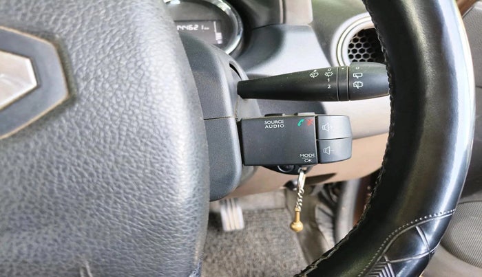 2015 Renault Duster 110 PS RXZ DIESEL, Diesel, Manual, 1,44,621 km, interior