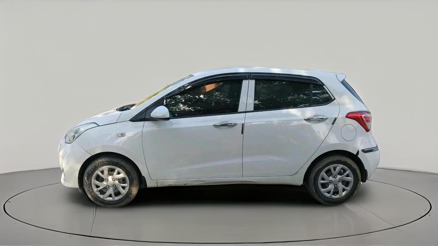 2017 Hyundai Grand i10 SPORTZ 1.2 KAPPA VTVT, Petrol, Manual, 60,939 km, exterior