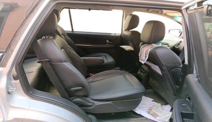 2017 Tata Hexa XTA 4X2 6 STR, Diesel, Automatic, 1,07,236 km, interior