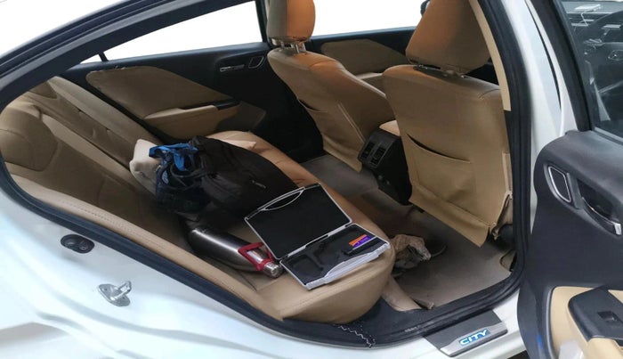 2019 Honda City 1.5L I-VTEC V MT, Petrol, Manual, 1,82,628 km, interior