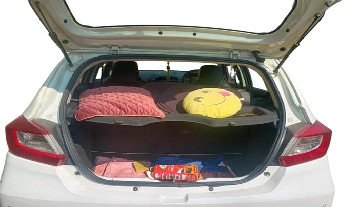 2018 Tata Tiago XZ PETROL, Petrol, Manual, 66,654 km, exterior