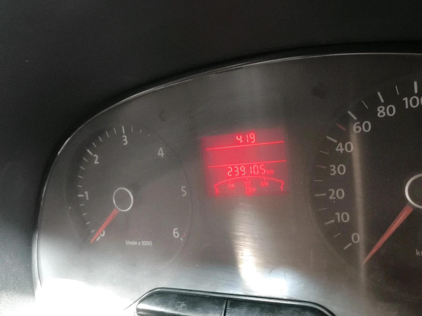 2012 Volkswagen Polo COMFORTLINE 1.2L, Diesel, Manual, 2,39,105 km, interior
