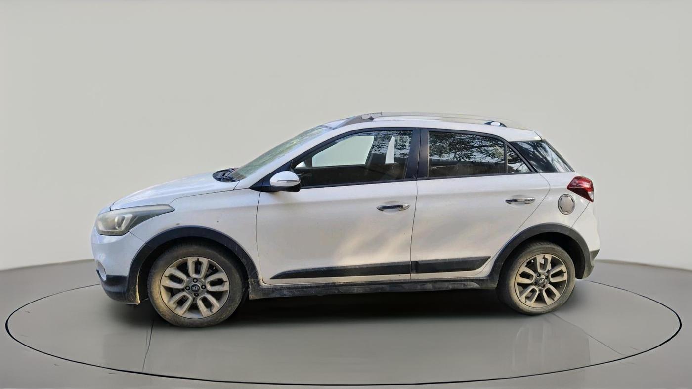 2015 Hyundai i20 Active 1.4 SX, Diesel, Manual, 2,05,449 km, exterior