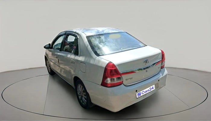 2016 Toyota Etios VX, CNG, Manual, 1,61,075 km, exterior