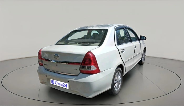 2016 Toyota Etios VX, CNG, Manual, 1,61,075 km, exterior