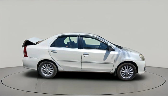 2016 Toyota Etios VX, CNG, Manual, 1,61,075 km, exterior