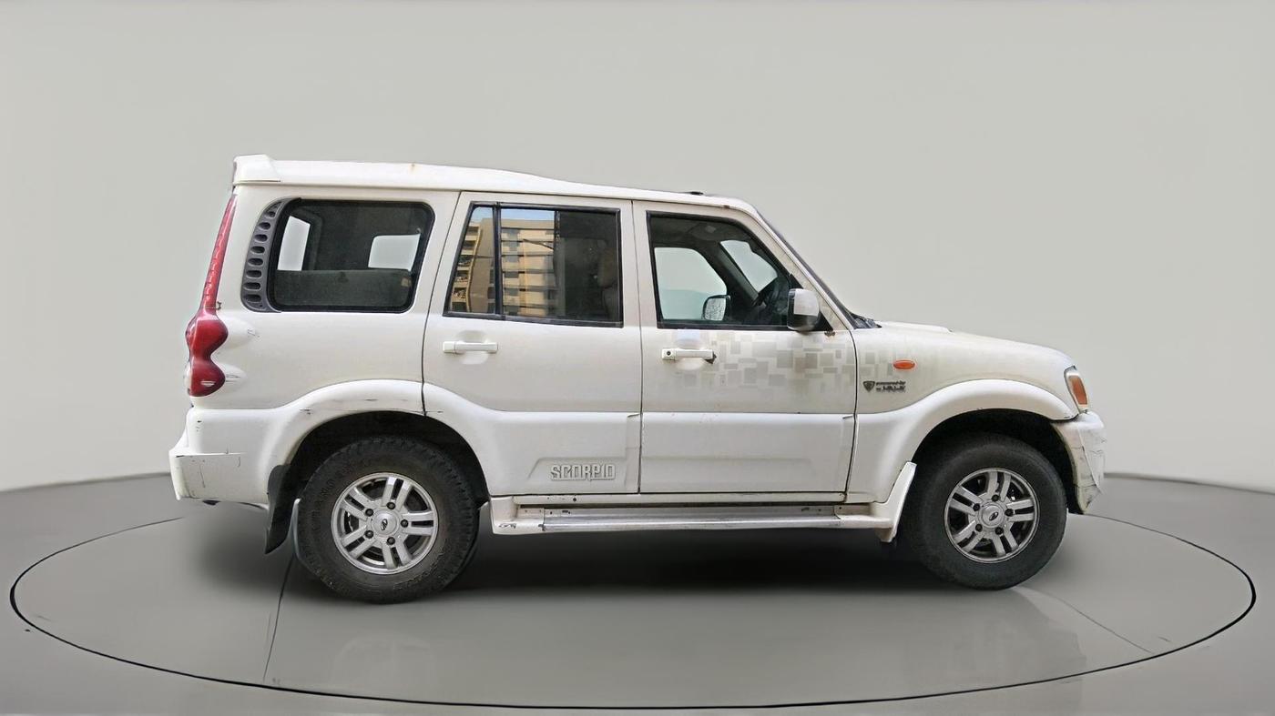 2013 Mahindra Scorpio VLX 2WD BS-III, Diesel, Manual, 1,66,701 km, exterior