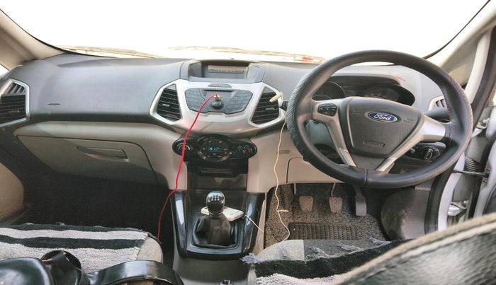 2016 Ford Ecosport TREND+ 1.5L DIESEL, Diesel, Manual, 1,27,212 km, interior