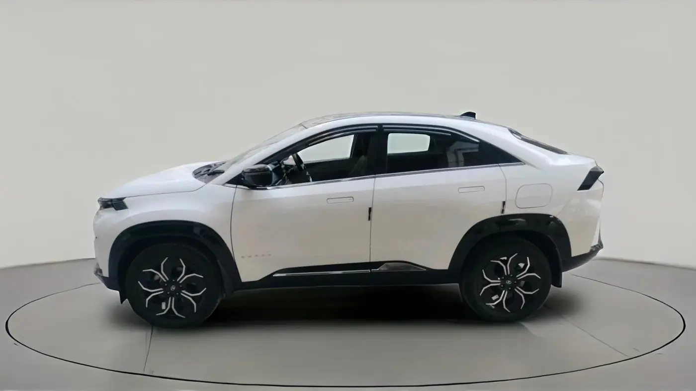 2025 Tata Curvv Accomplished S 1.5 Diesel 6MT, Diesel, Manual, 4,810 km, exterior