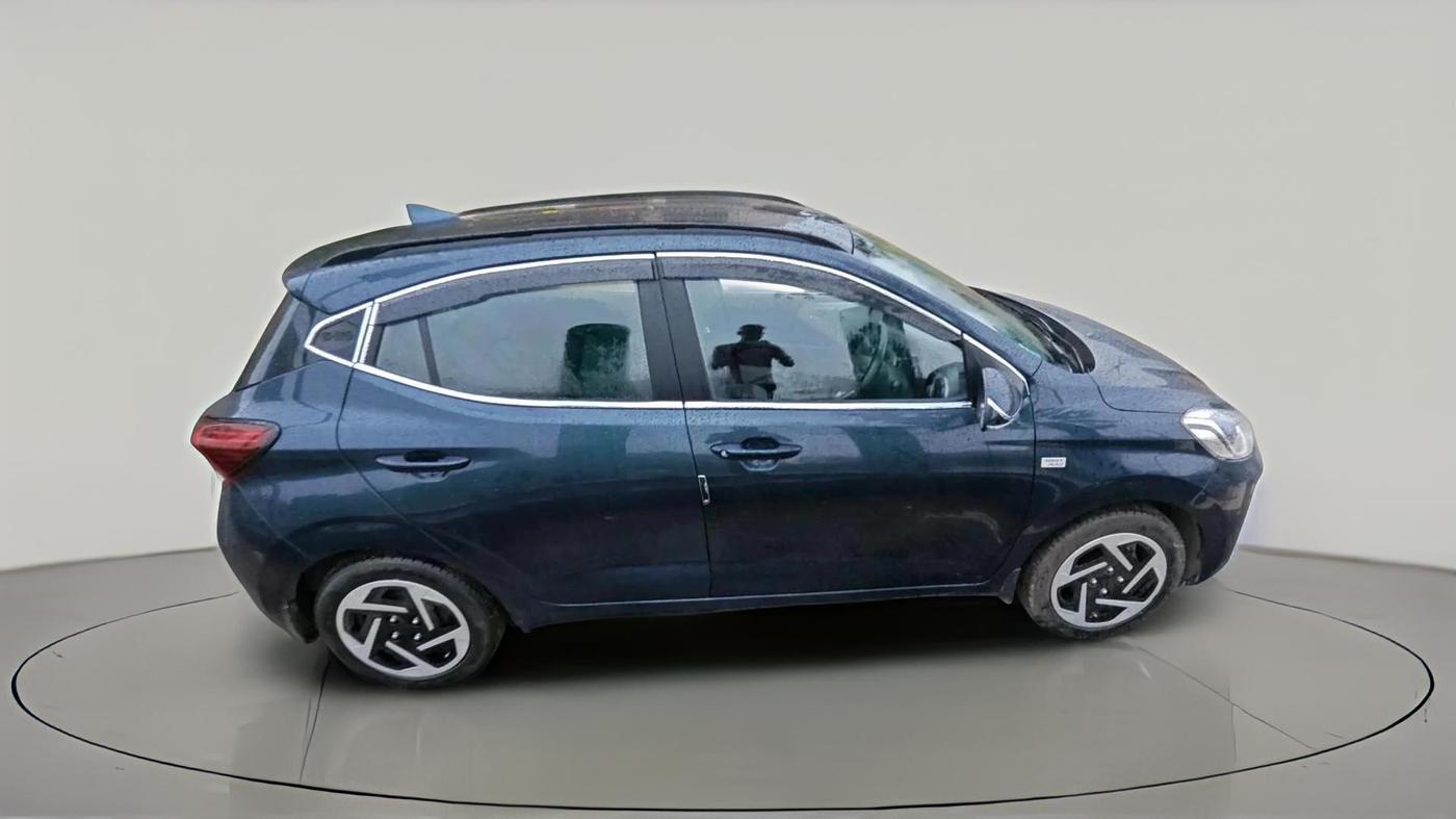 2025 Hyundai GRAND I10 NIOS SPORTZ AMT 1.2 KAPPA VTVT, Petrol, Automatic, 16,018 km, exterior