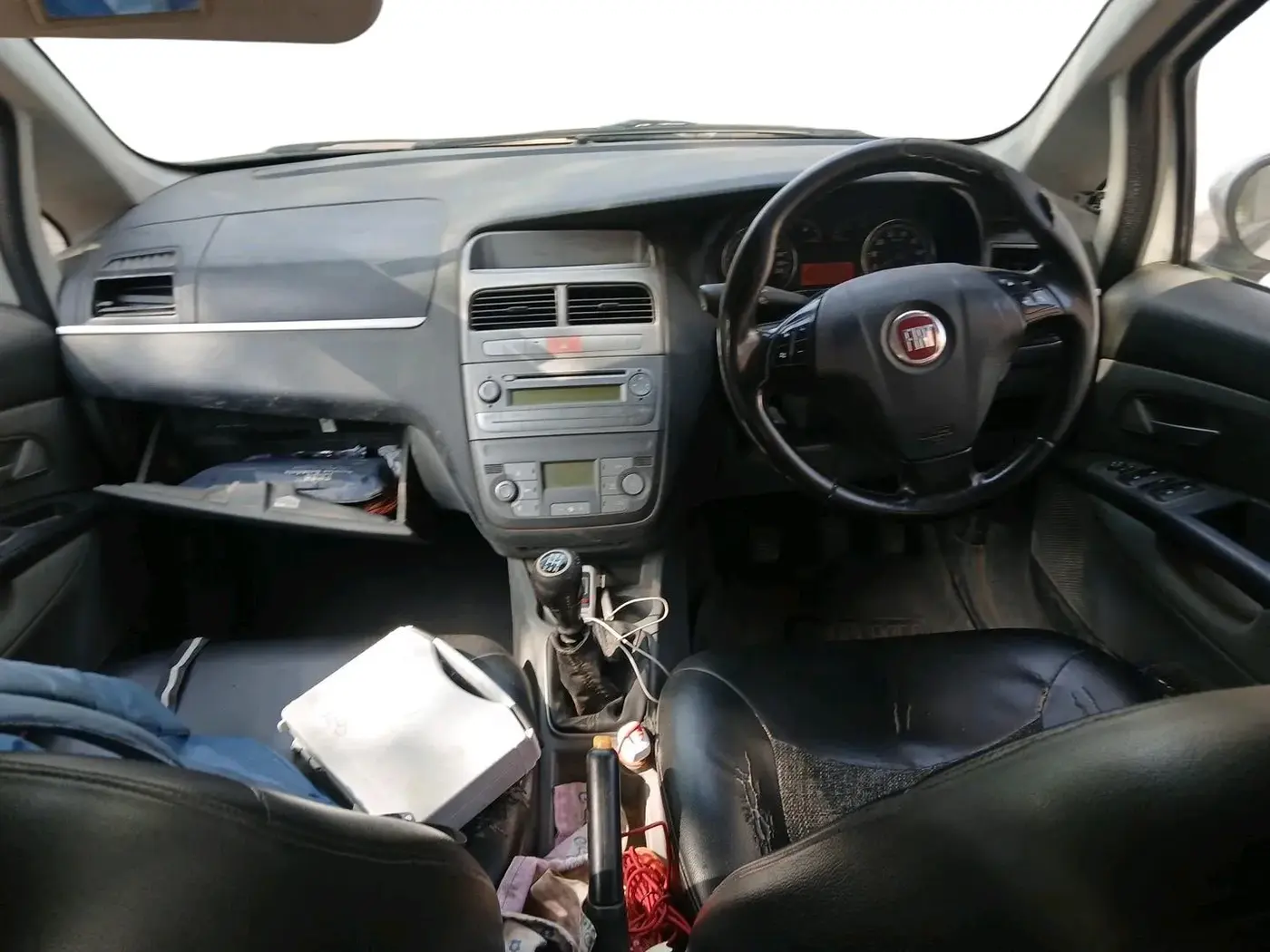 2012 Fiat Grand Punto Emotion 1.3, Diesel, Manual, 1,74,582 km, interior