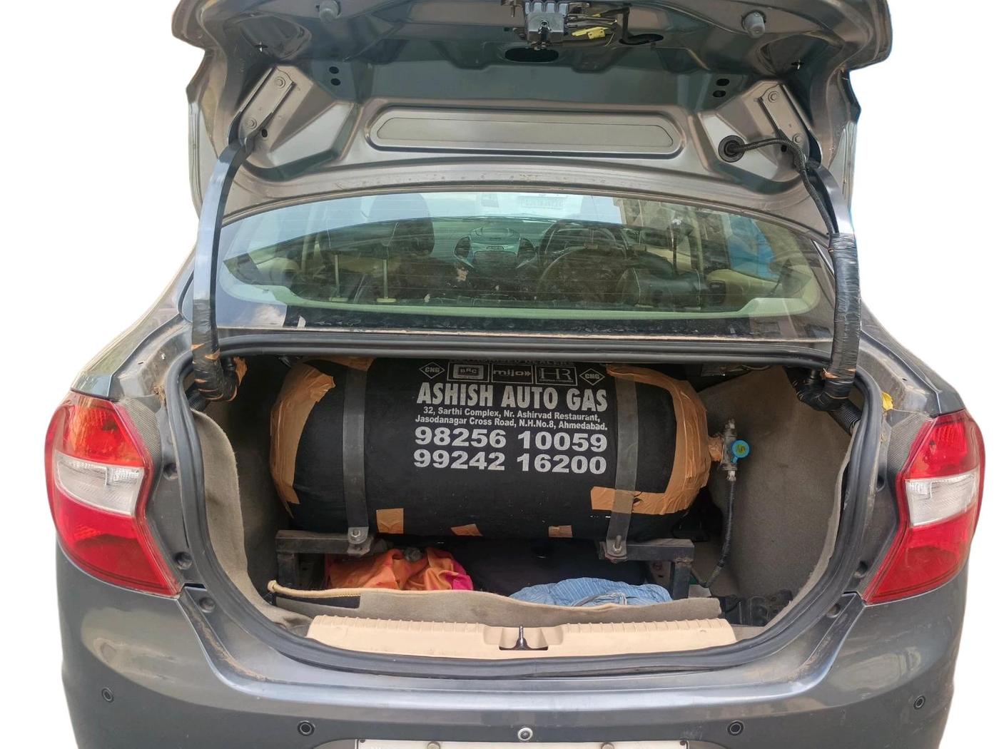 2015 Ford Figo Aspire TITANIUM 1.5 PETROL AT, CNG, Automatic, 73,257 km, exterior