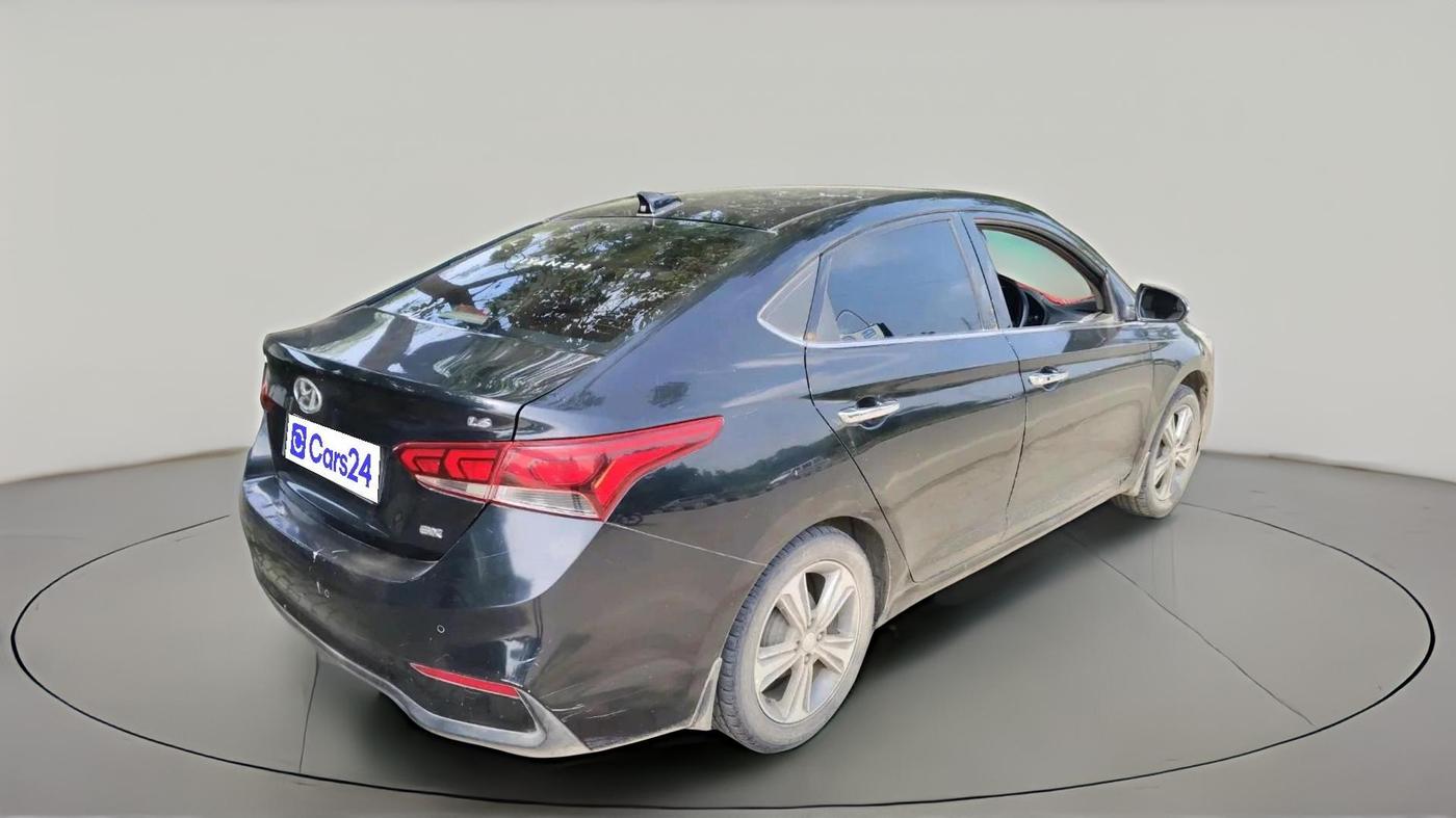 2019 Hyundai Verna 1.6 VTVT SX + AT, CNG, Automatic, 1,15,943 km, exterior