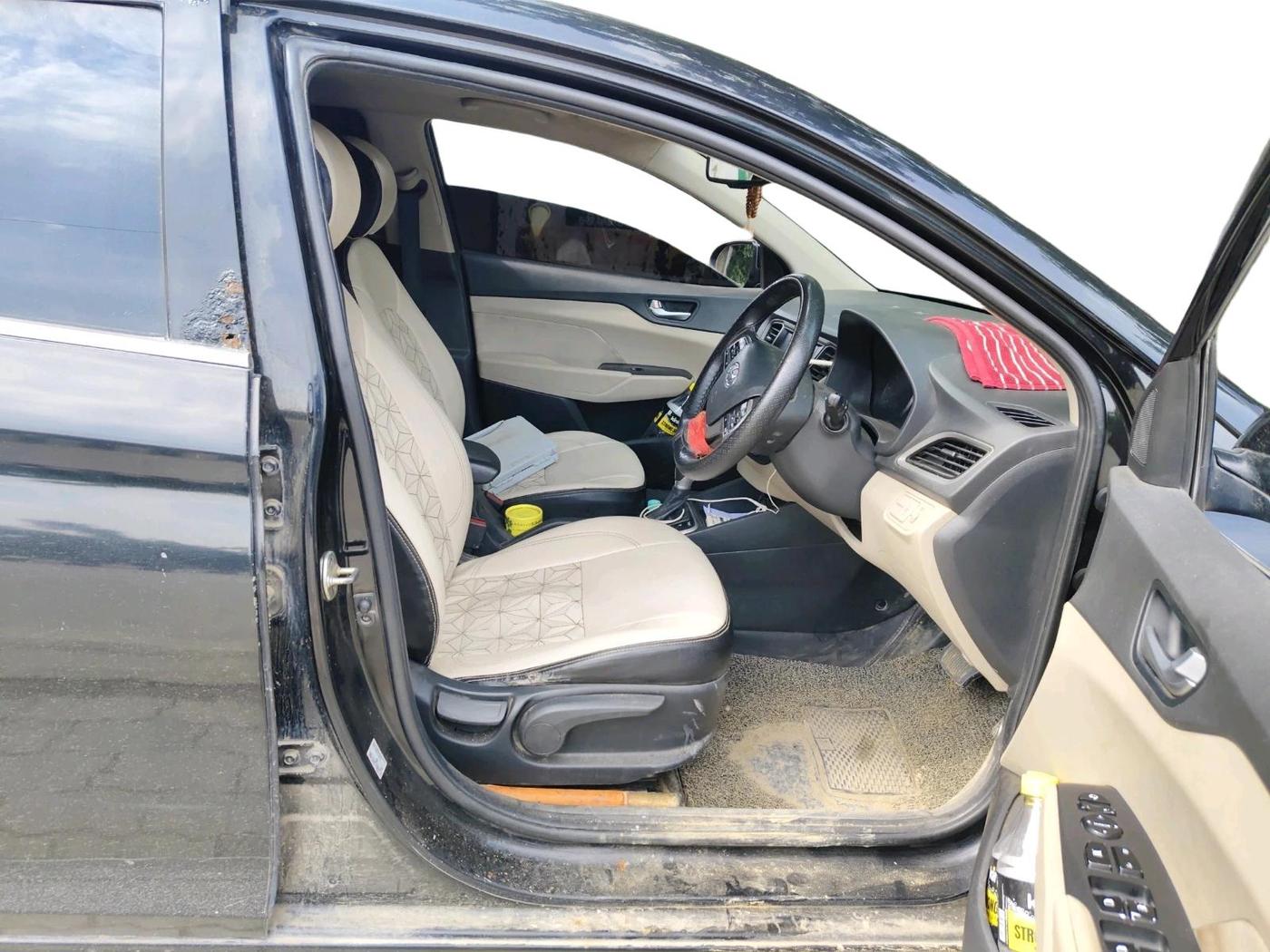 2019 Hyundai Verna 1.6 VTVT SX + AT, CNG, Automatic, 1,15,943 km, interior