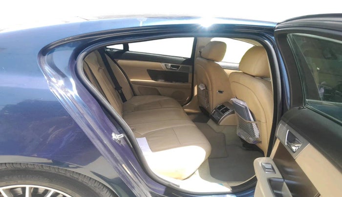 2012 Jaguar XF 2.2 DIESEL LUXURY, Diesel, Automatic, 1,13,150 km, interior