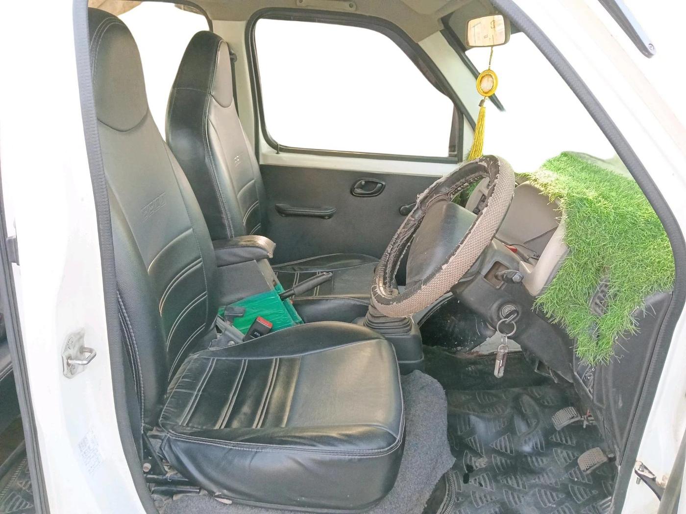 2018 Maruti Eeco 5 STR WITH A/C+HTR, CNG, Manual, 95,050 km, interior