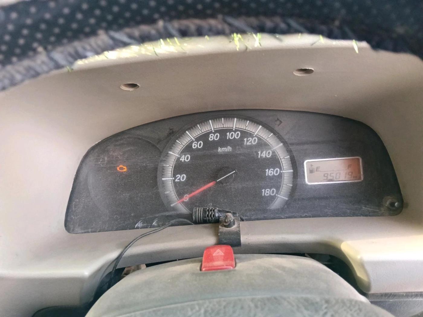 2018 Maruti Eeco 5 STR WITH A/C+HTR, CNG, Manual, 95,050 km, interior