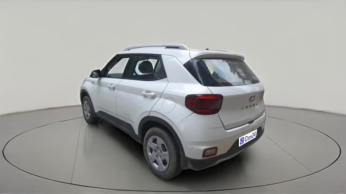 2020 Hyundai VENUE S 1.2, CNG, Manual, 2,89,956 km, exterior