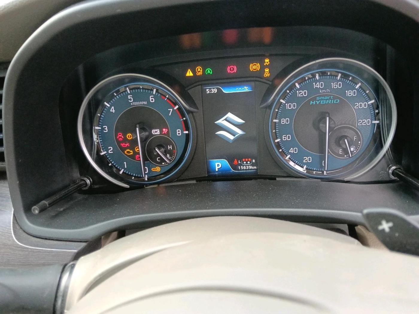 2025 Maruti Ertiga ZXI+ AT SHVS, Petrol, Automatic, 15,639 km, interior
