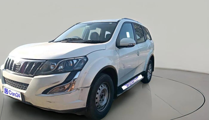 2018 Mahindra XUV500 W9 AT, Diesel, Automatic, 1,38,373 km, exterior