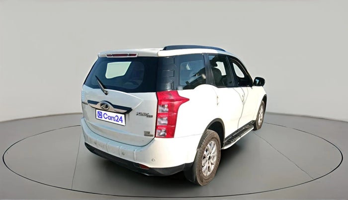 2018 Mahindra XUV500 W9 AT, Diesel, Automatic, 1,38,373 km, exterior