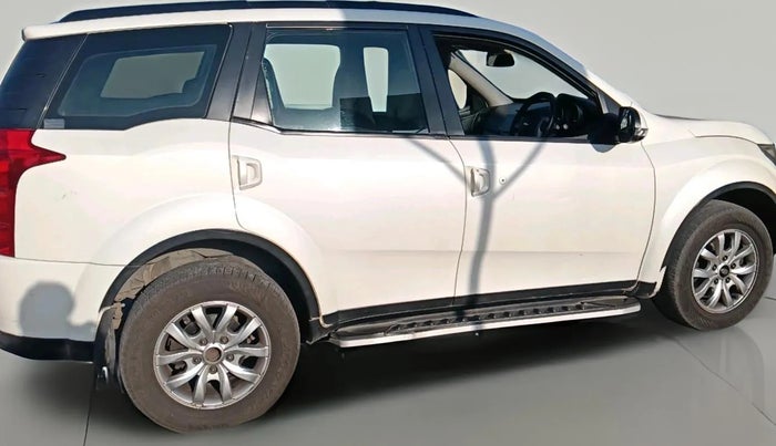 2018 Mahindra XUV500 W9 AT, Diesel, Automatic, 1,38,373 km, exterior