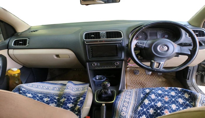 2013 Volkswagen Polo HIGHLINE DIESEL, Diesel, Manual, 1,44,206 km, interior