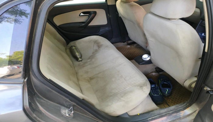 2013 Volkswagen Polo HIGHLINE DIESEL, Diesel, Manual, 1,44,206 km, interior