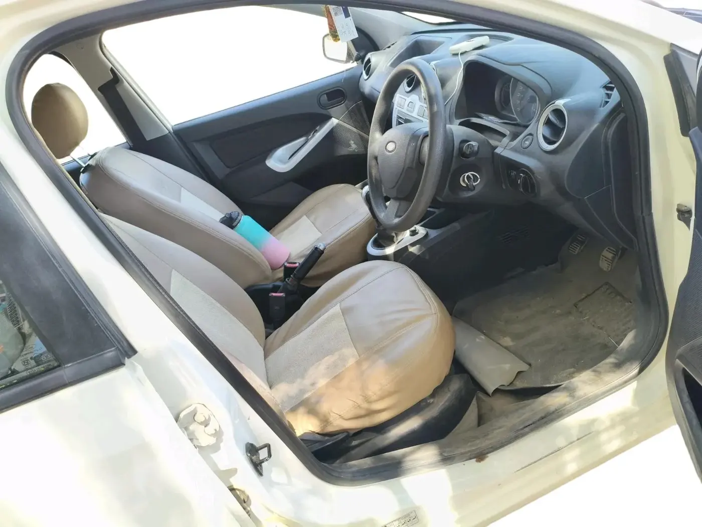 2013 Ford Figo ZXI 1.4 DIESEL, Diesel, Manual, 1,26,922 km, interior