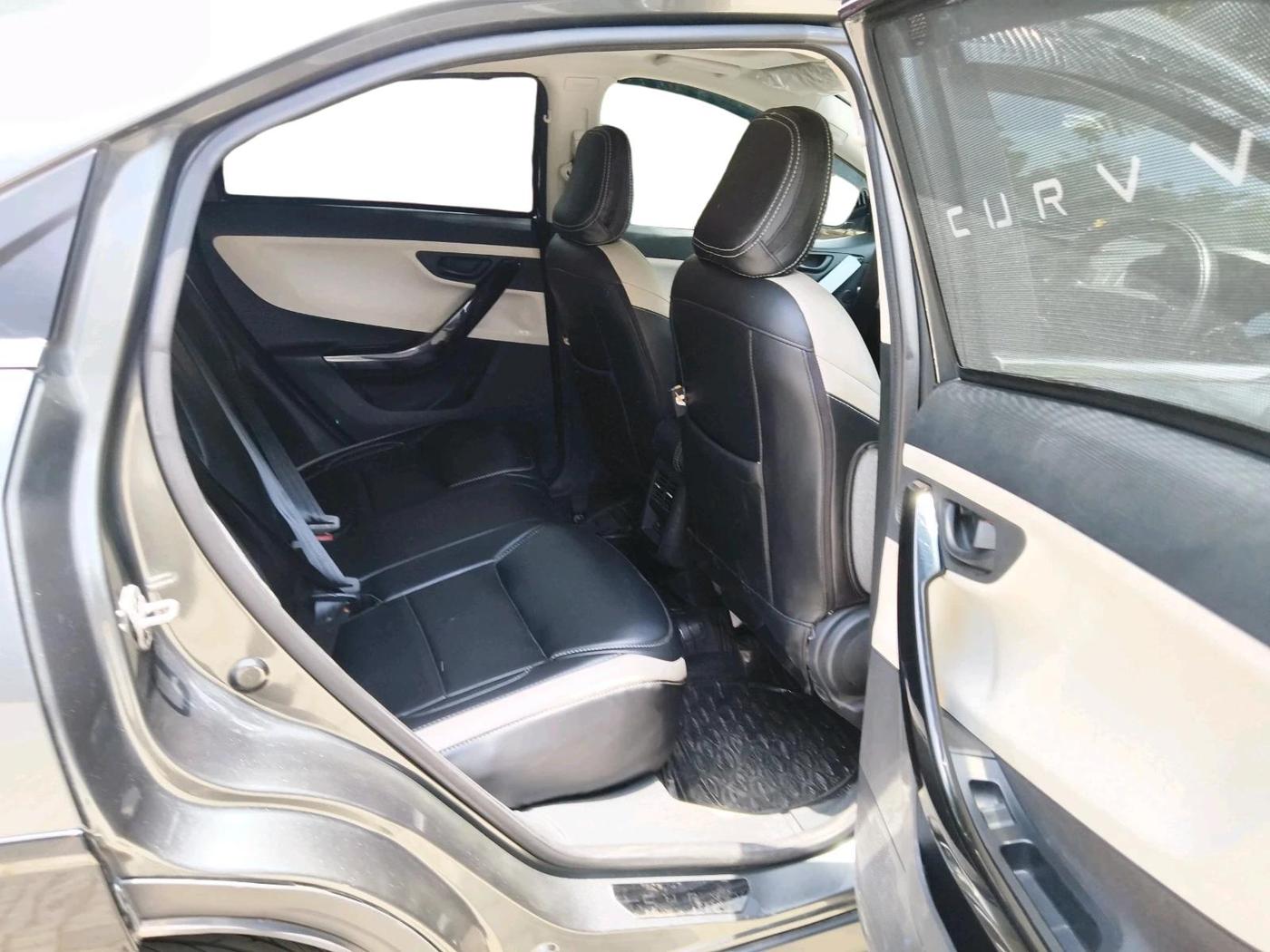 2025 Tata Curvv Creative S 1.2 Petrol 6MT, Petrol, Manual, 11,368 km, interior