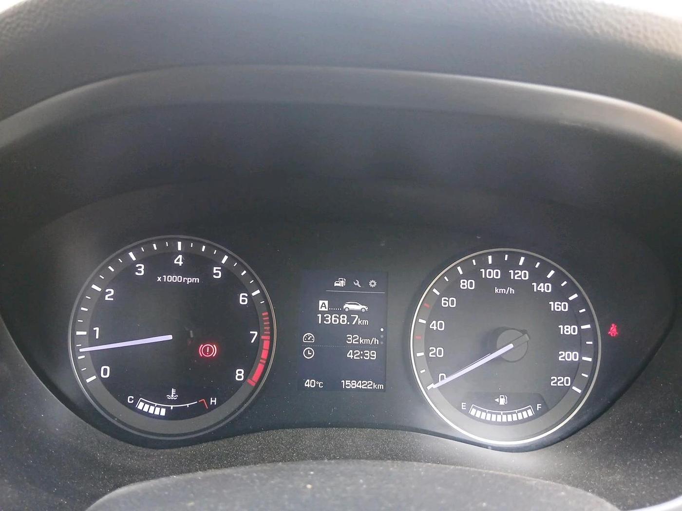 2019 Hyundai i20 Active 1.2 SX, Petrol, Manual, 1,58,422 km, interior