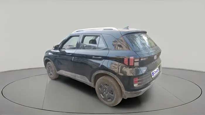 2024 Hyundai VENUE SX 1.2 PETROL, CNG, Manual, 34,001 km, exterior