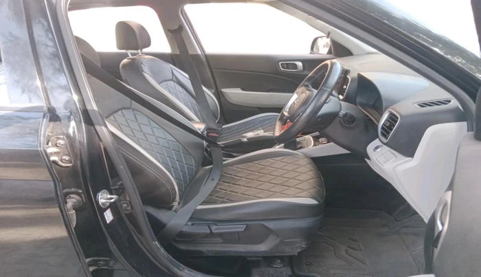 2024 Hyundai VENUE SX 1.2 PETROL, CNG, Manual, 34,001 km, interior