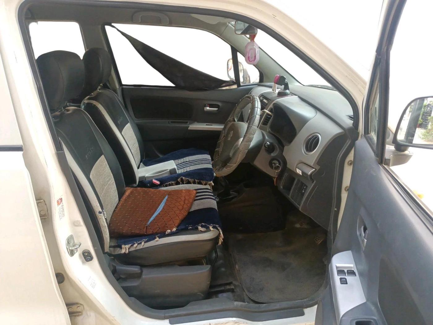 2012 Maruti Wagon R 1.0 LXI, Petrol, Manual, 60,395 km, interior