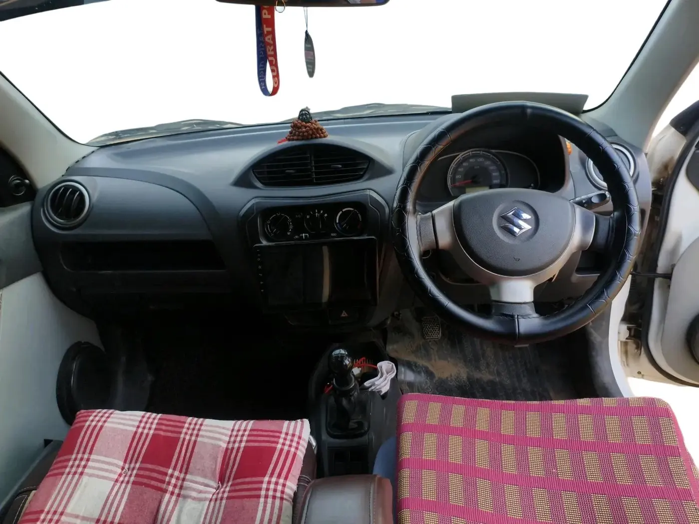 2017 Maruti Alto 800 LXI, CNG, Manual, 1,26,800 km, interior