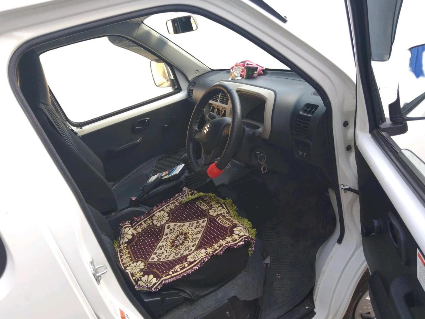 2025 Maruti Eeco 5 STR AC CNG, CNG, Manual, 4,216 km, interior