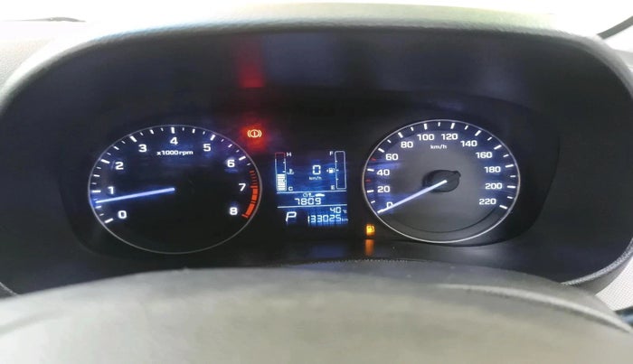 2017 Hyundai Creta SX PLUS AT 1.6 PETROL, CNG, Automatic, 1,33,025 km, interior