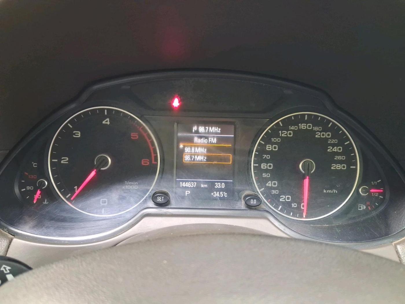 2014 Audi Q5 30 TDI S LINE, Diesel, Automatic, 1,44,637 km, interior