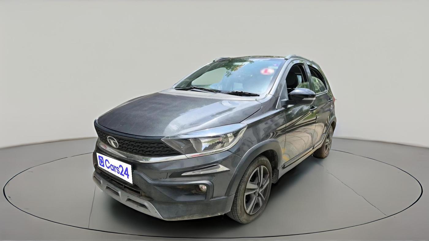 2022 Tata TIAGO NRG XZ AMT, Petrol, Automatic, 12,925 km, exterior