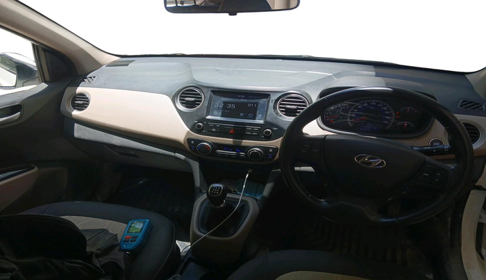 2018 Hyundai Grand i10 ASTA 1.2 KAPPA VTVT, Petrol, Manual, 33,009 km, interior