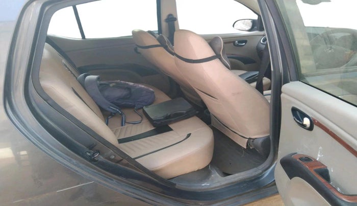 2012 Hyundai i10 MAGNA 1.1, Petrol, Manual, 50,363 km, interior