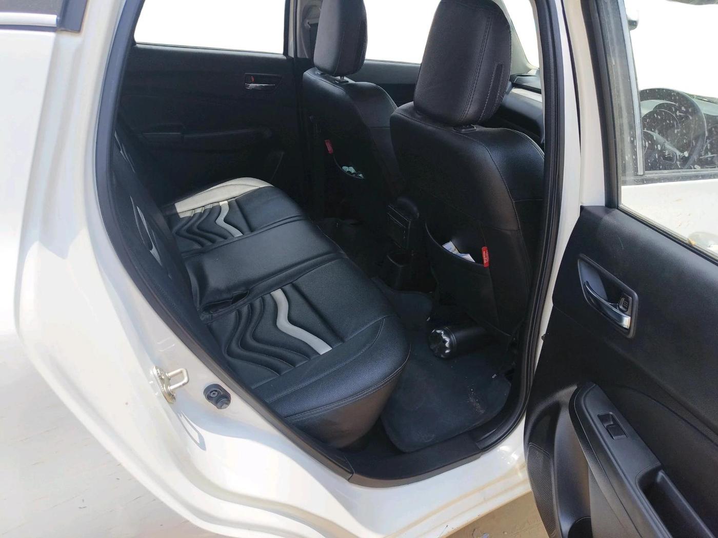 2022 Maruti Swift VXI AMT, Petrol, Automatic, 99,115 km, interior